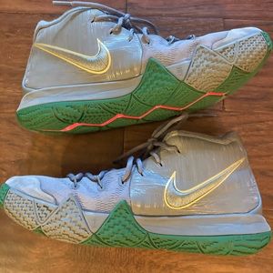 Nike Kyries Boston Celtics Size 10 Like New Basketball Shoes